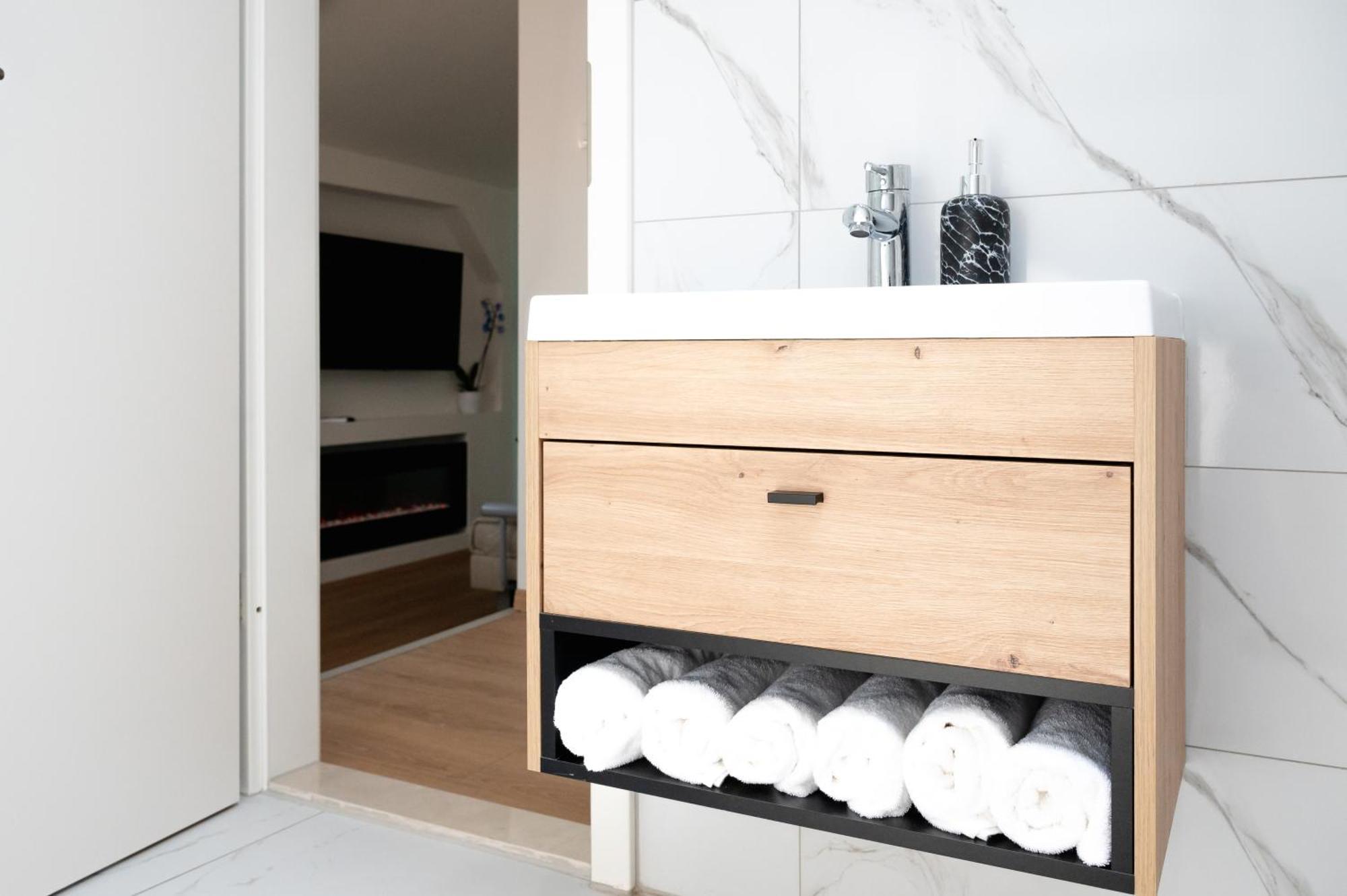 Lev Apartments Izola Chambre photo